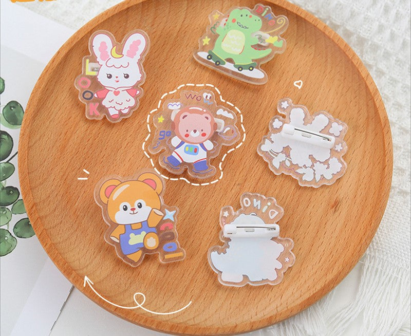 Acrylic: From Industrial Use To Artistic Expression And Custom Acrylic Pins